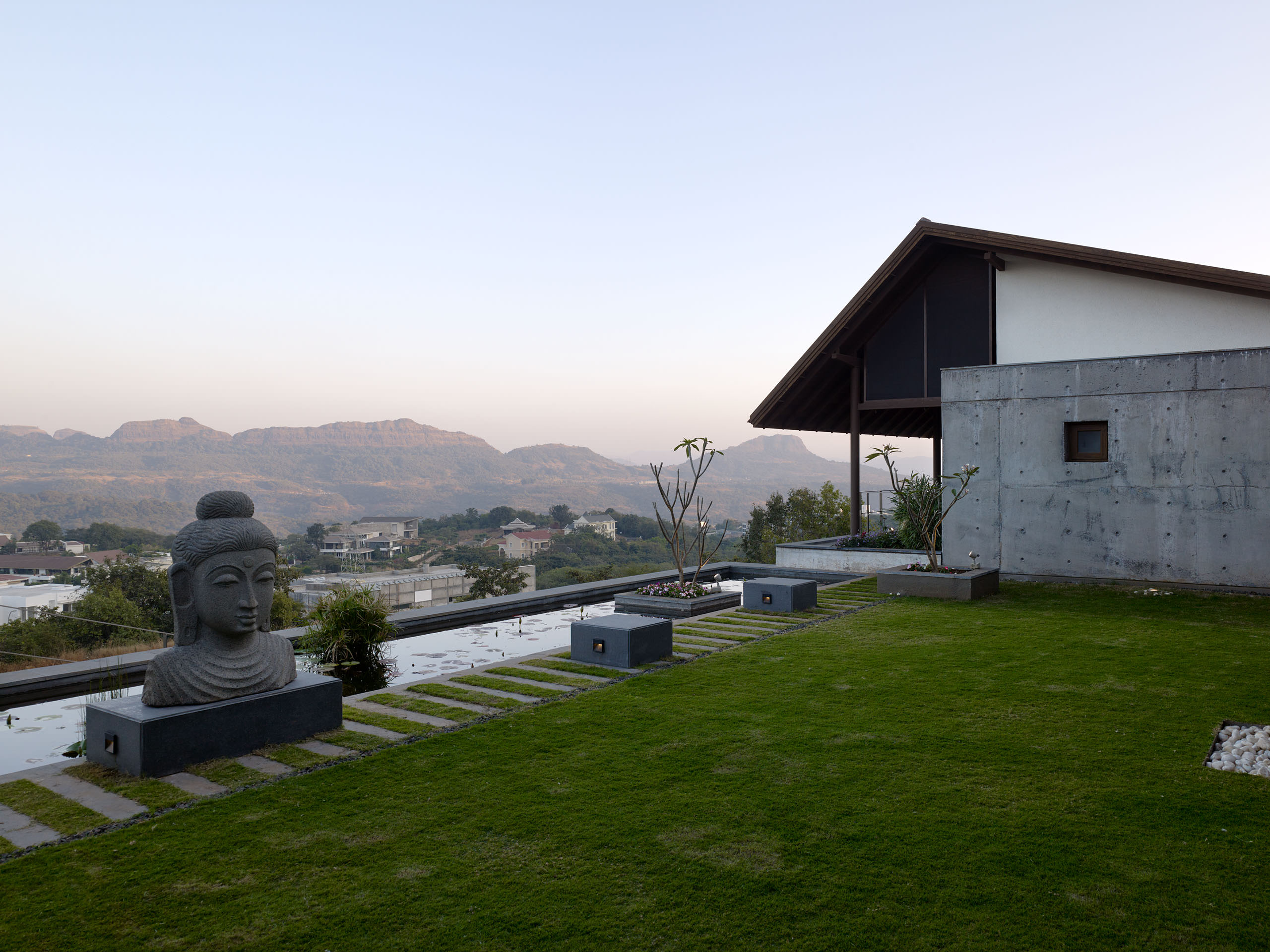 E14489 Alpa 042086 j2560